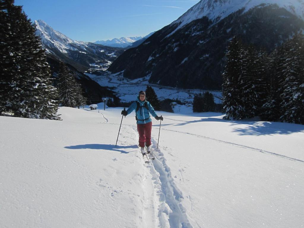 Haus Mattle Apartment Pettneu am Arlberg Luaran gambar