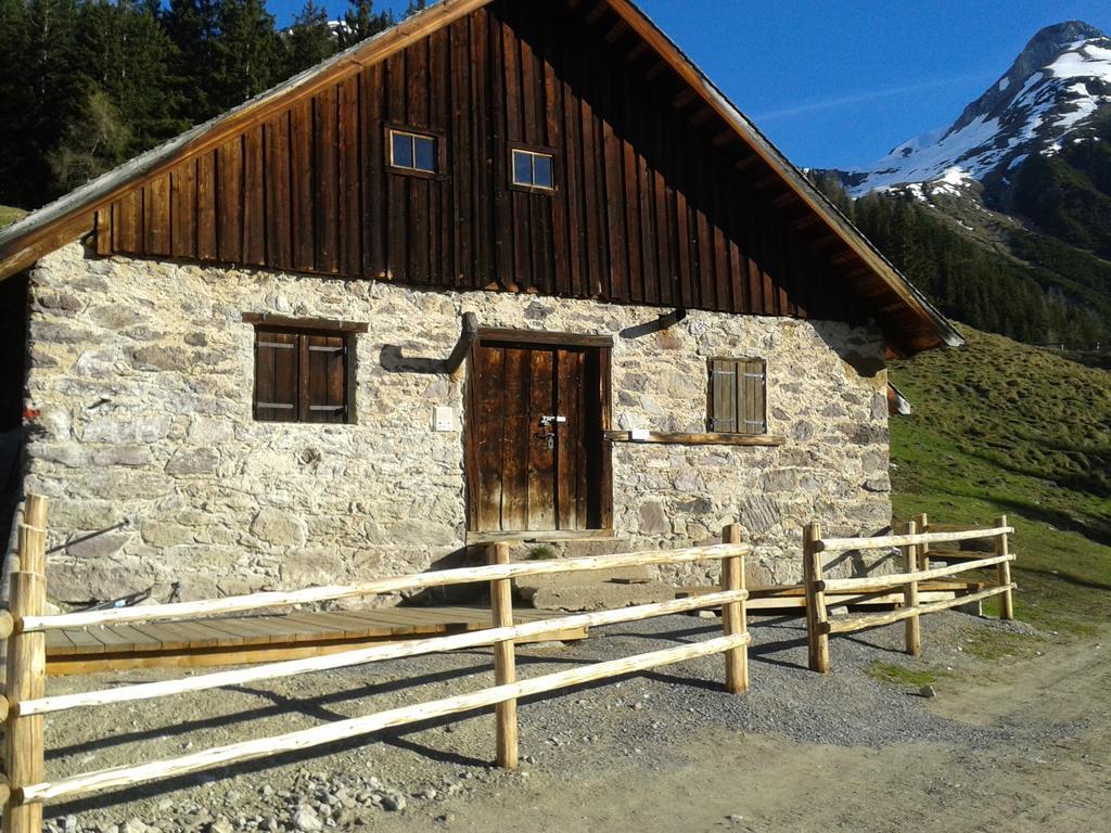 Haus Mattle Apartment Pettneu am Arlberg Luaran gambar