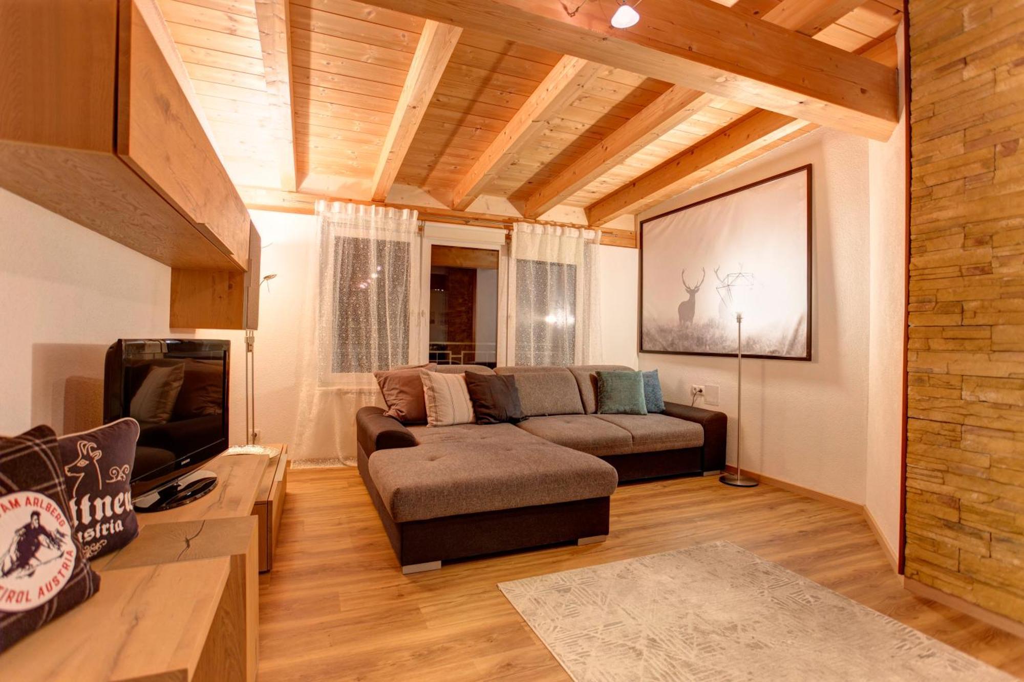 Haus Mattle Apartment Pettneu am Arlberg Luaran gambar