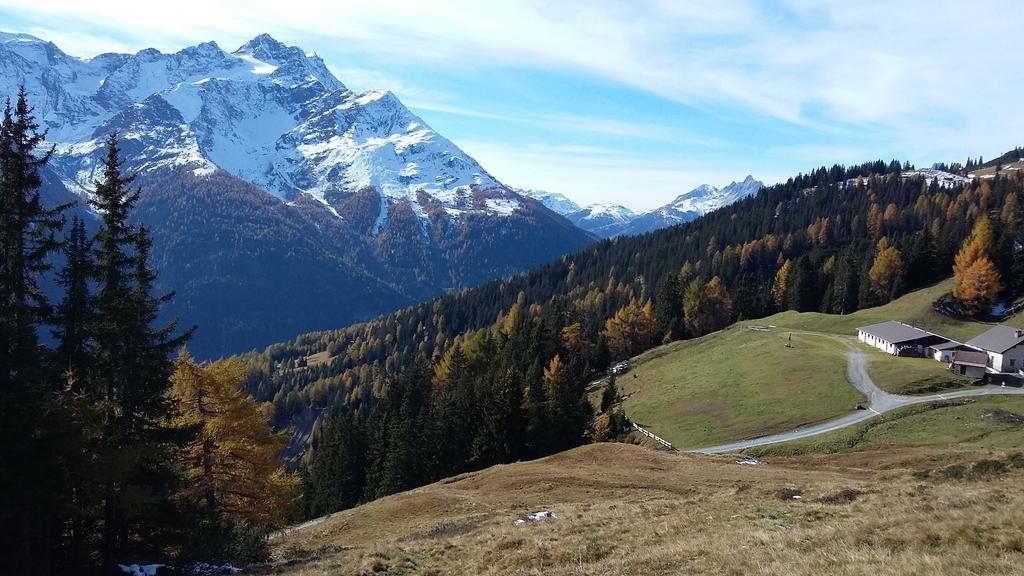 Haus Mattle Apartment Pettneu am Arlberg Luaran gambar